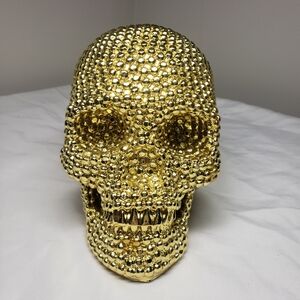 Blingy Gold Skull Sculpture